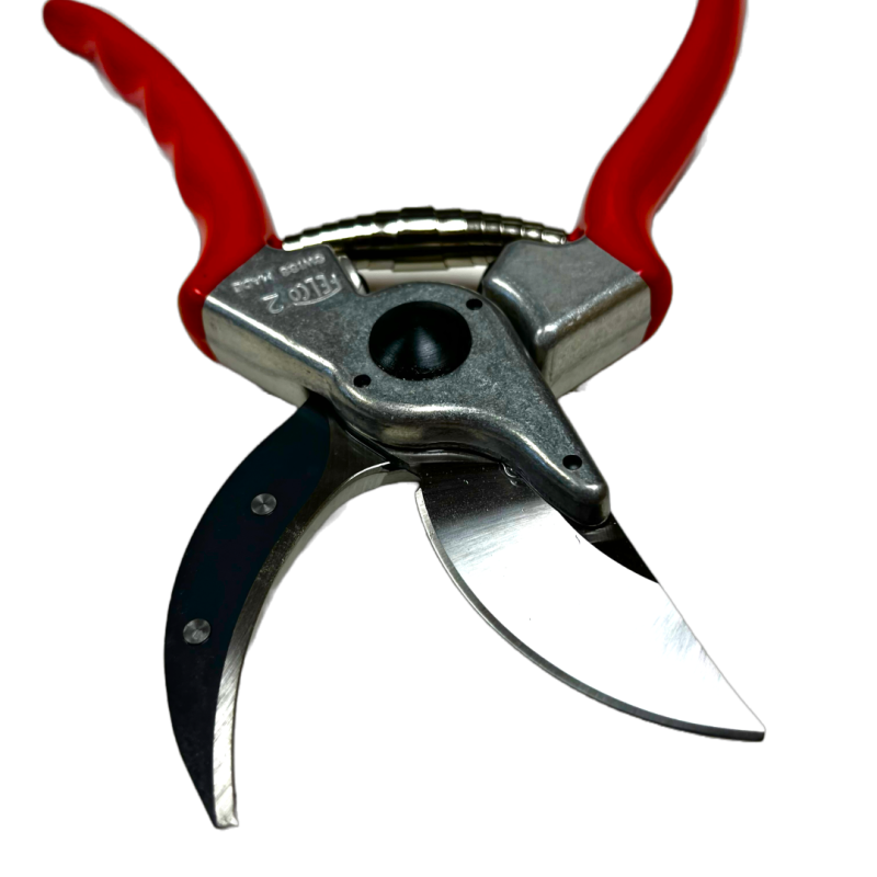 Choisir le parfait sécateur Felco : explorez la gamme complète